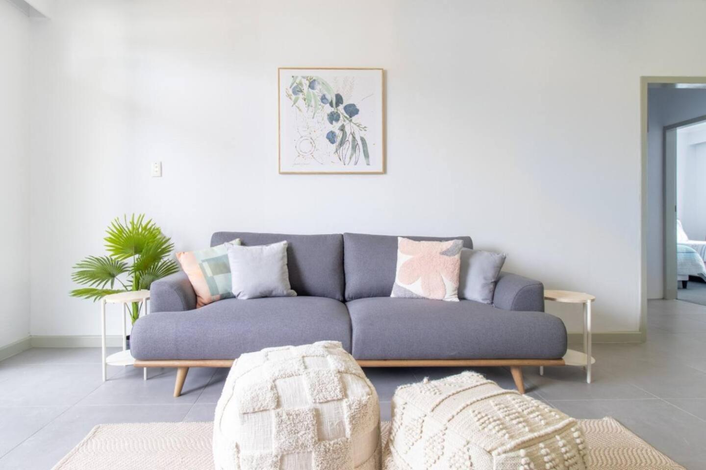 Serenity On Smith 2 Bedroom Apt Darwin